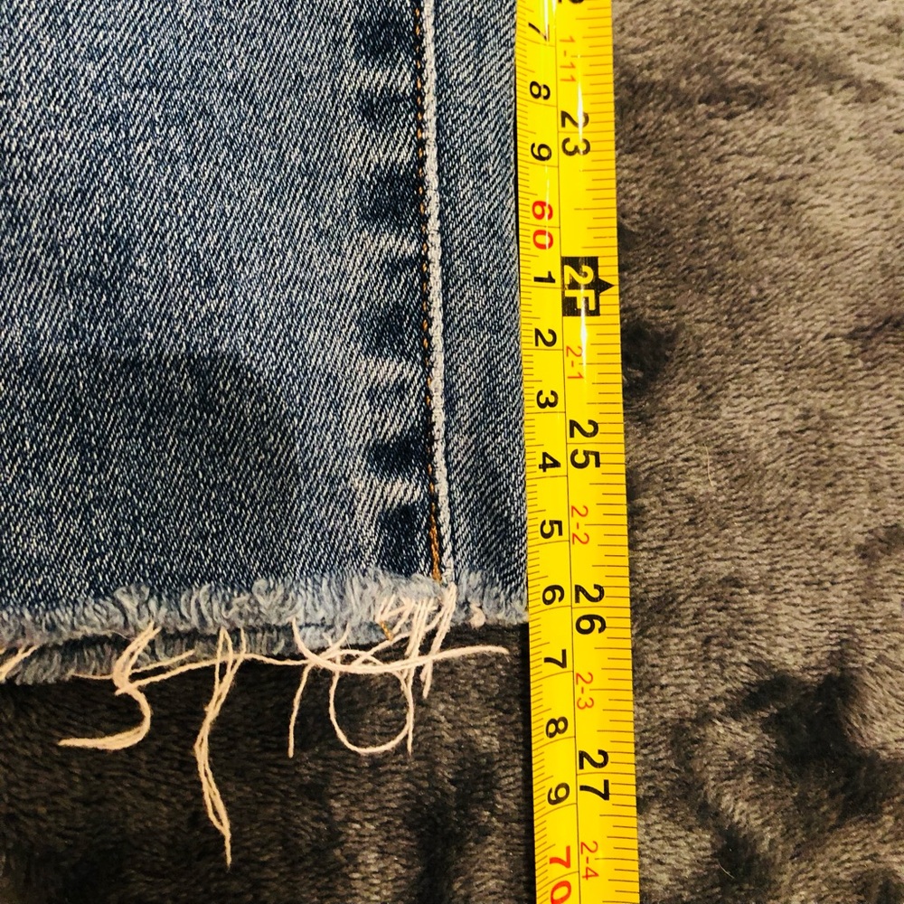 Joe's Jeans Medium Wash Skinny Denim two pants same brand different style. - Picture 12 of 13